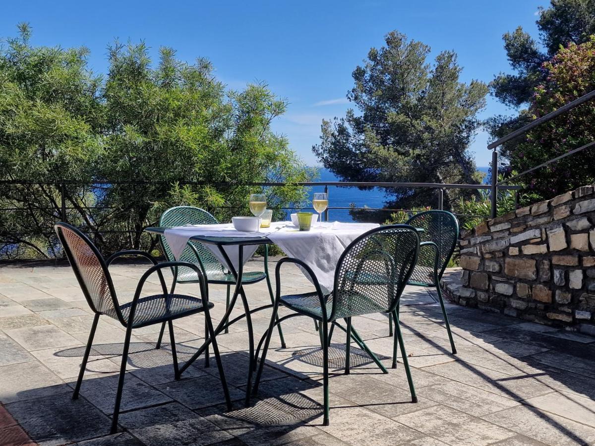 Appartamento In Villa Mimosa Cervo Exteriér fotografie